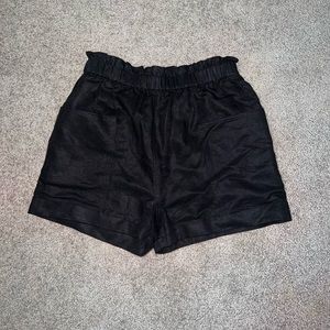 Wilfred free (Aritzia) black dress shorts